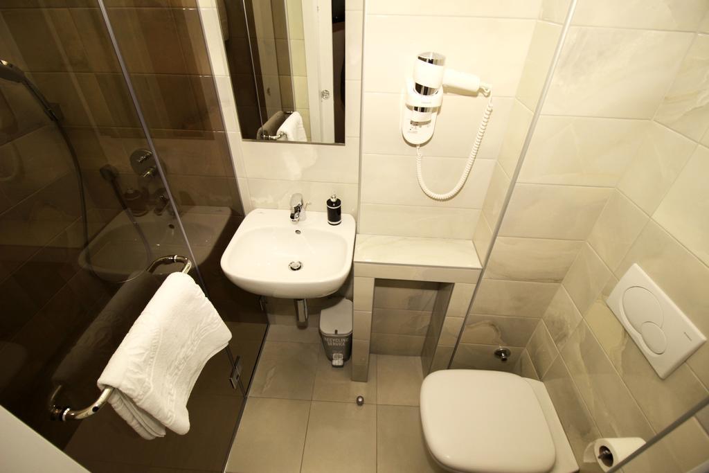 Passion Downtown Suite Belgrade Luaran gambar